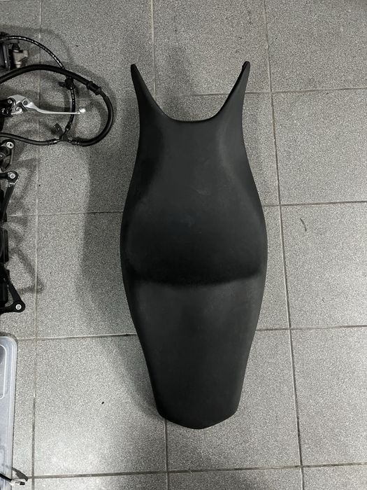 Honda Hornet 2008 a 2012 para peças