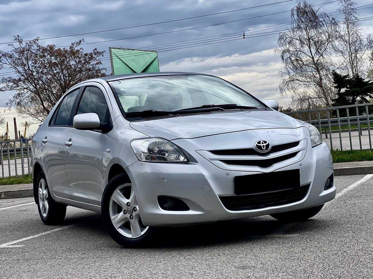 Toyota Yaris 2008 Автомат, цілий