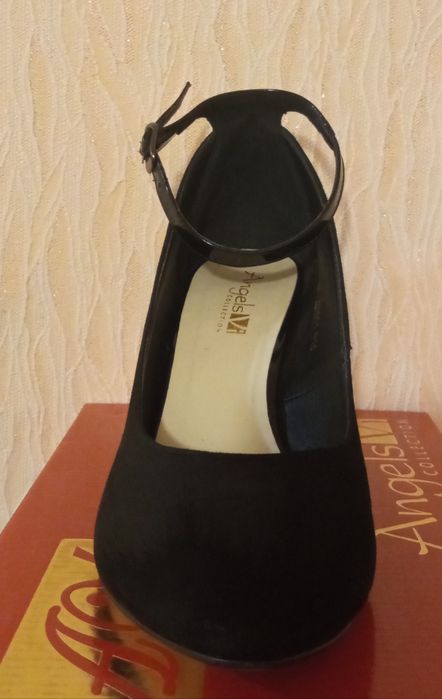 Туфлі натуральна замша