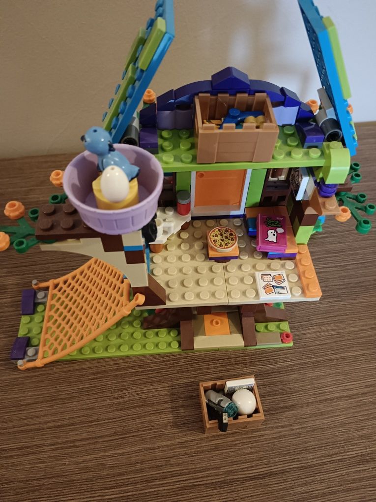 Domek na drzewie LEGO friends 41335