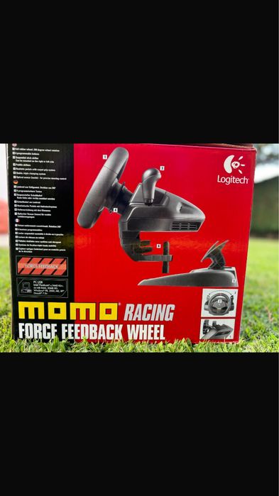 Volante momo racing