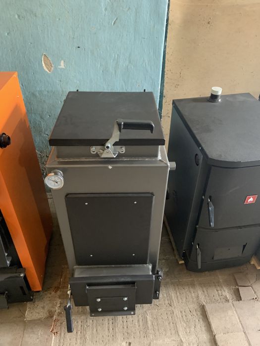 Котли твердопаливні
