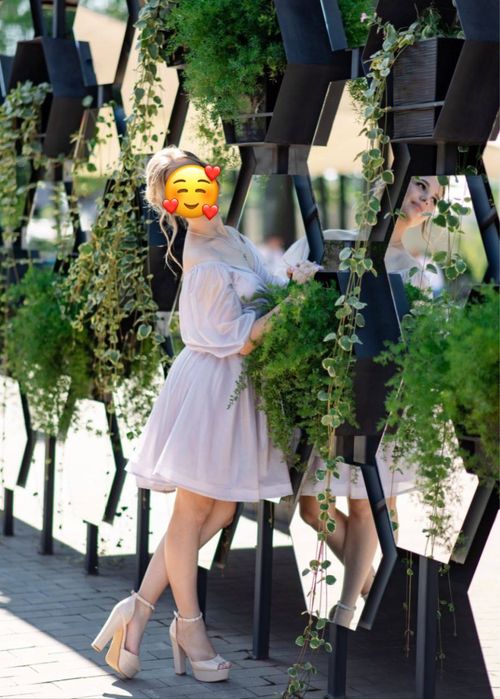 Платье праздничное