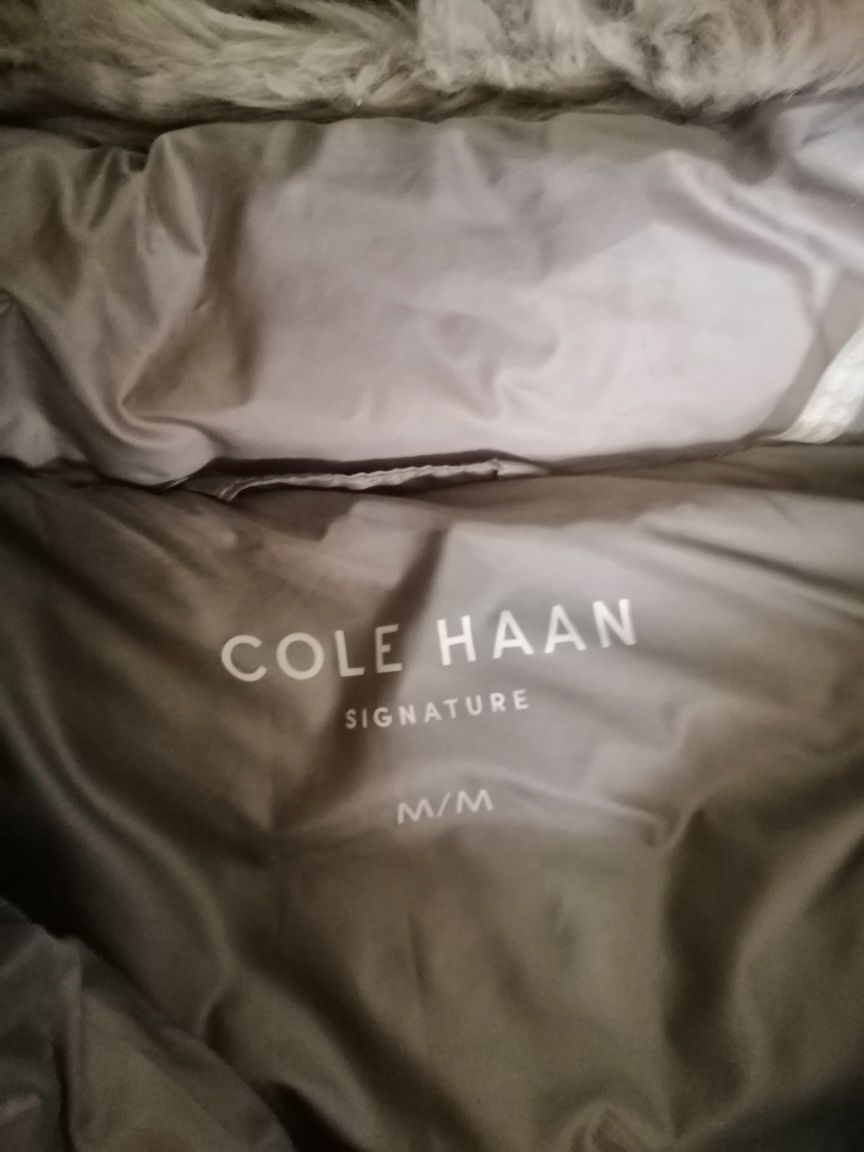 Продам куртку COLE HAAN