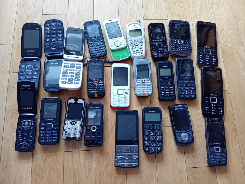 Mix telefonów komórkowych