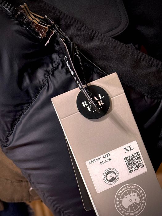 Чоловіча зимова куртка парка