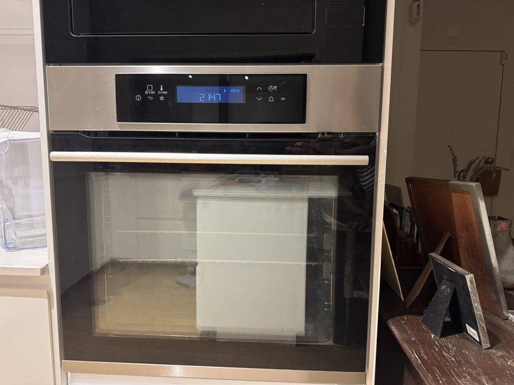 Forno pirolítico como novo com 5 anos de garantia
