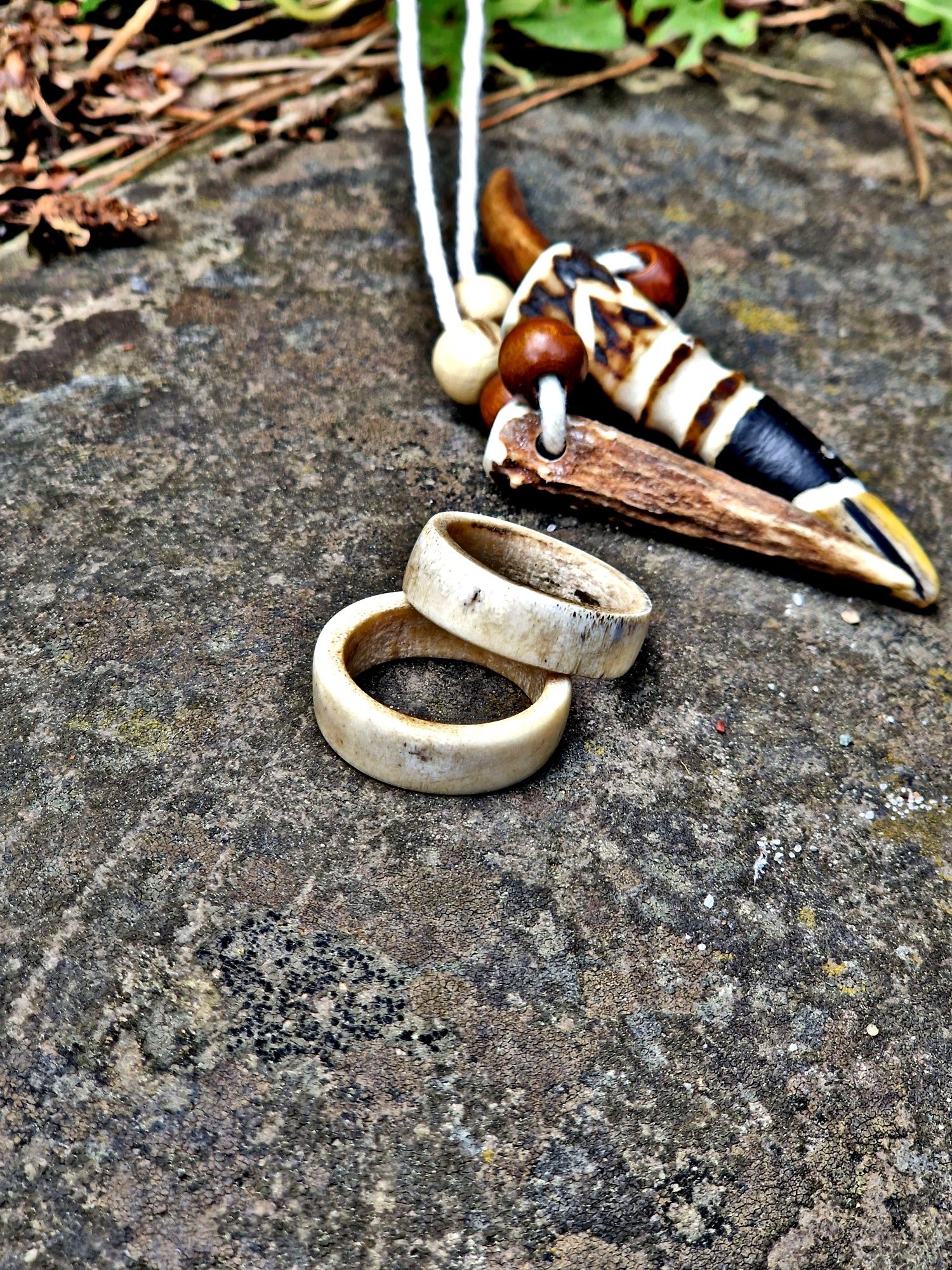 Sygnet, pierścionek, obrączka z poroża wykonana ręcznie
