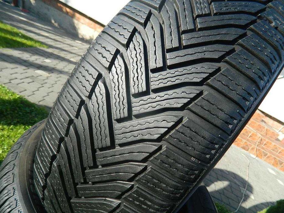 Шина колеса резина R16 205/55 Michelin Alpin6 4шт Зима
