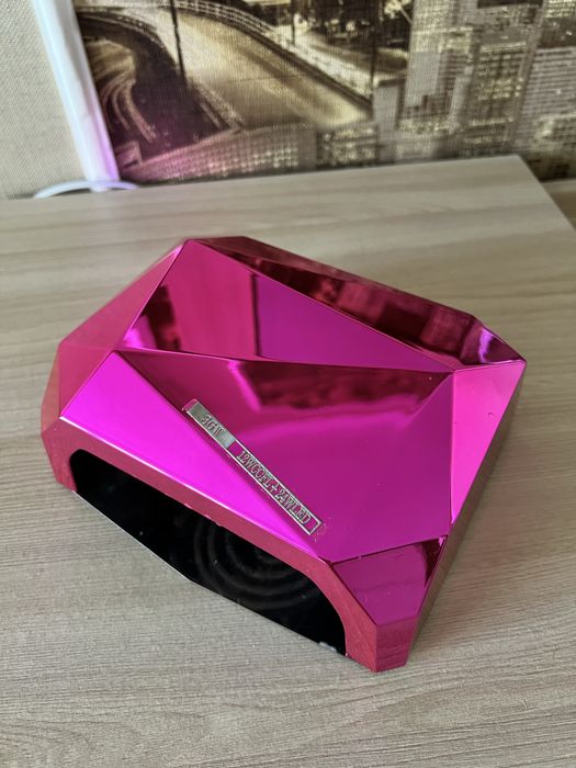 Лампа для манікюру для всіх матеріалів