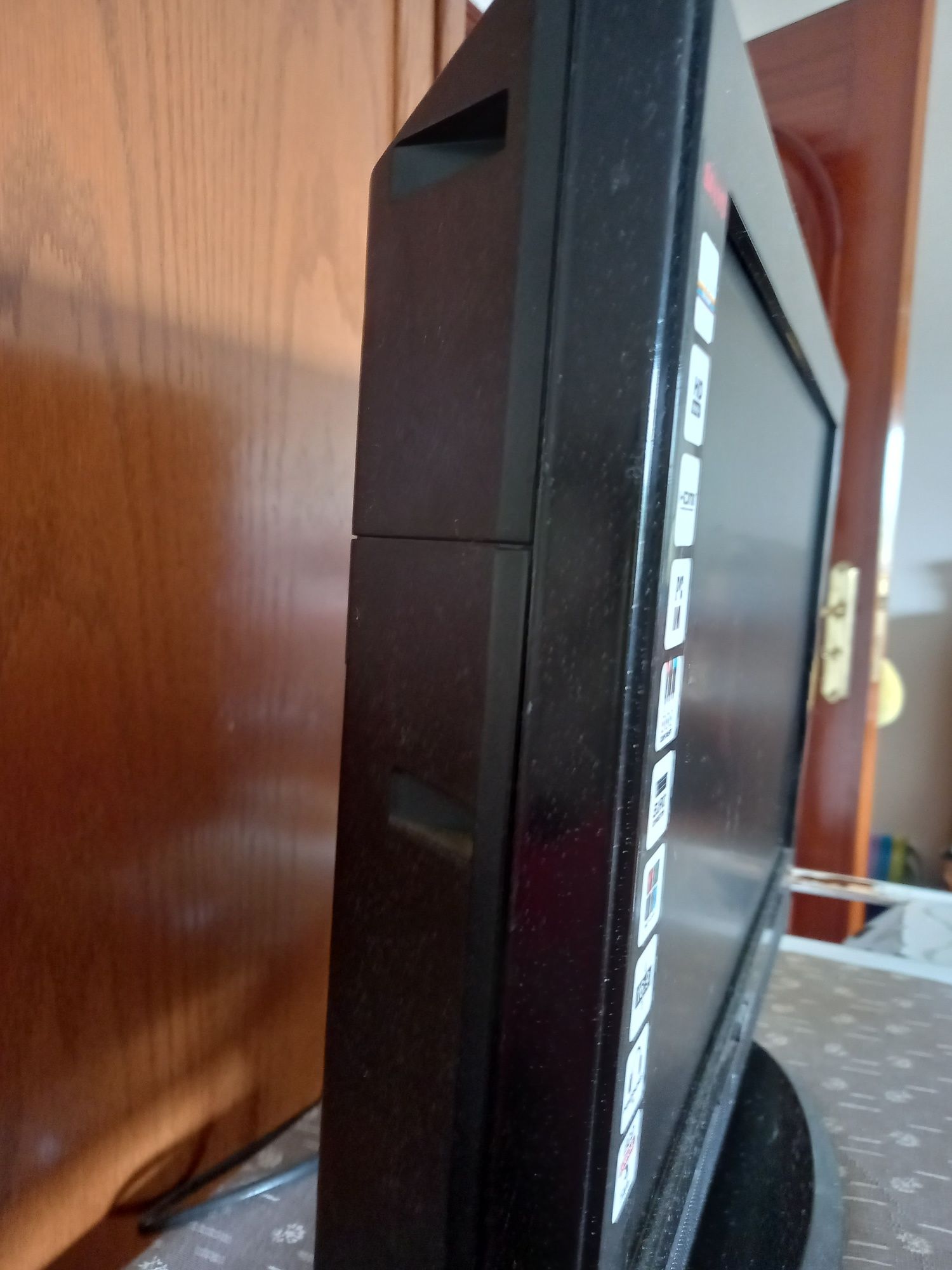 Tv Sanyo ecrã 48 cm /