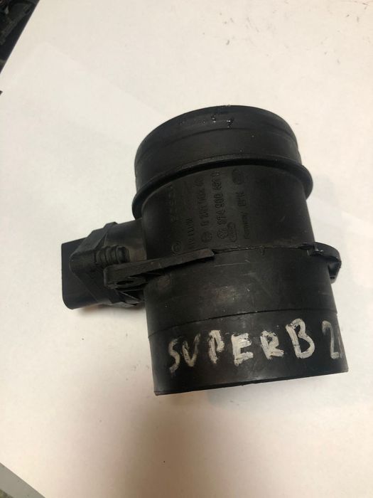 Przepływomierz Audi Volkswagen Skoda 074906461B