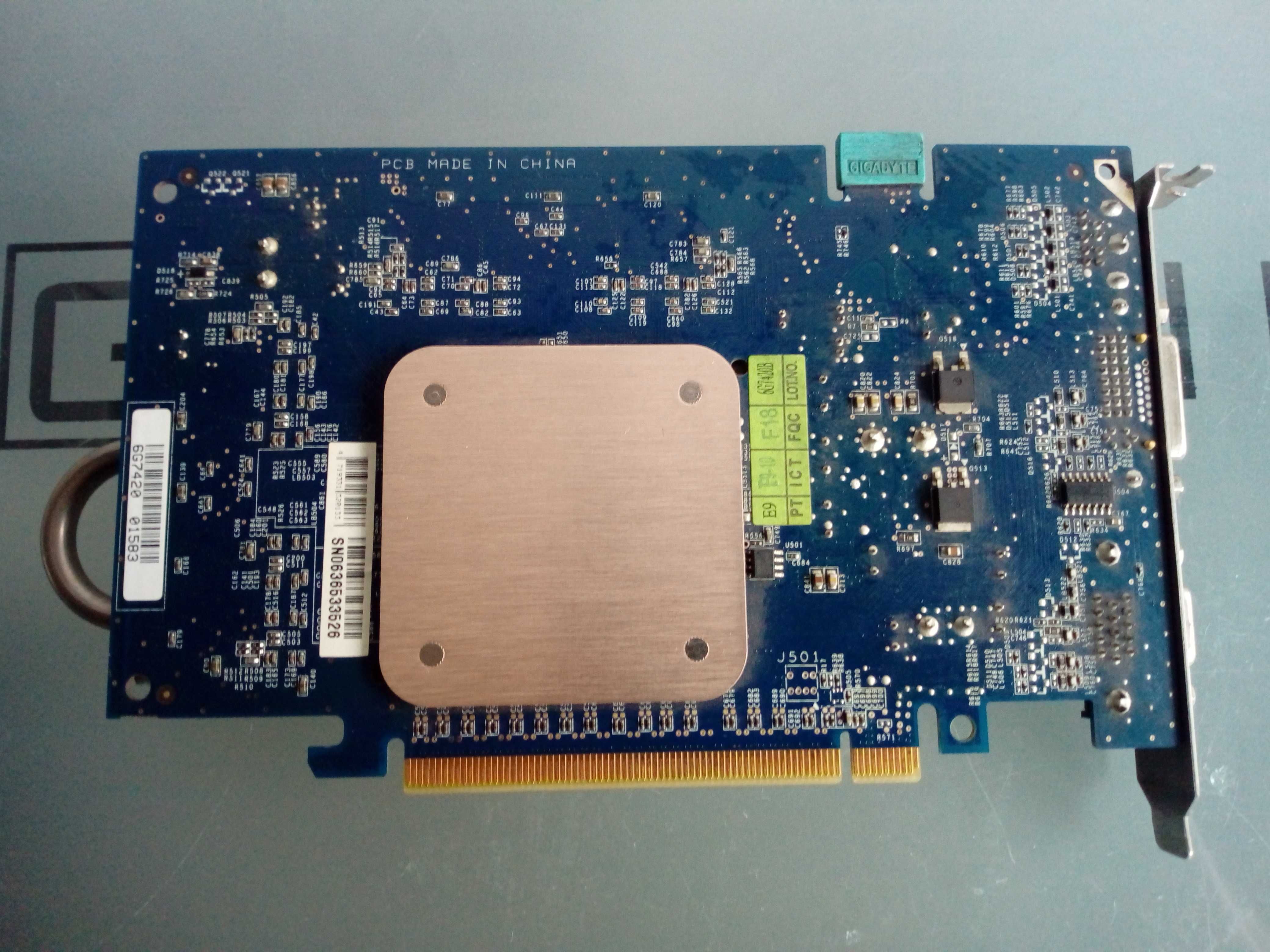 Karta graficzna Gigabyte GV-NX73T256P-RH