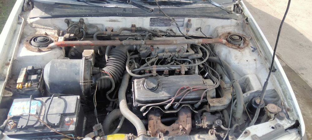 хундай лантра j1розбирається