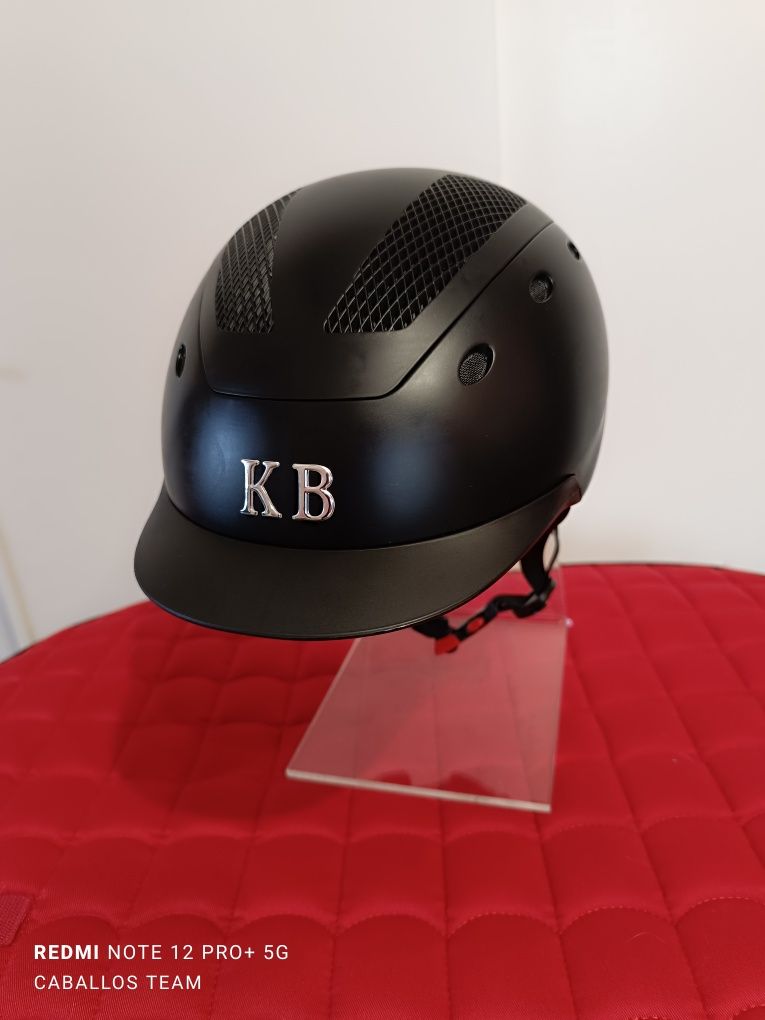 53;54;55 Kask jeździecki KnightsBridge czarny