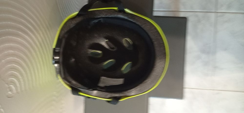 Kask jasny zielony Spokey Raven F511 Bmx Lime