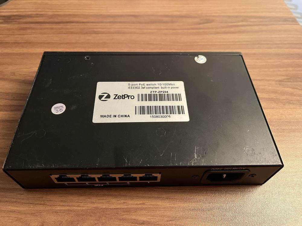 4-канальний POE комутатор ZetPro ZTP-ZP204
