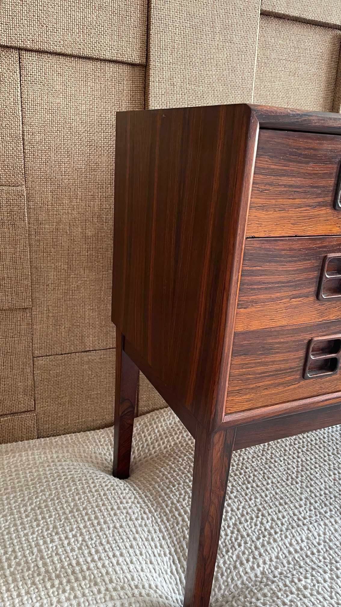 Cómoda Aparador Dinamarquesa Anos 60 Pau Santo / Rosewood Mid Century