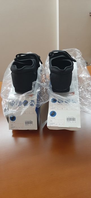 Par de Sapatos pós cirurgico Barouk marca Orliman