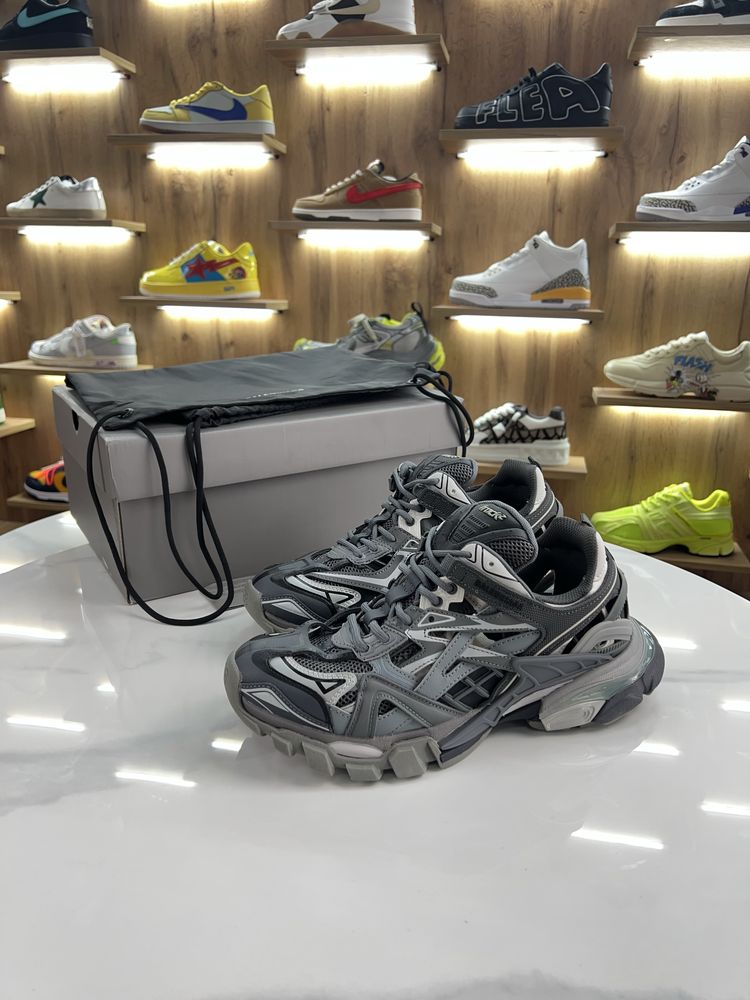 Кросівки BALENCIAGA Track 2 Grey / White