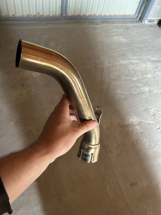 Коліно вихлопу мотоцикла