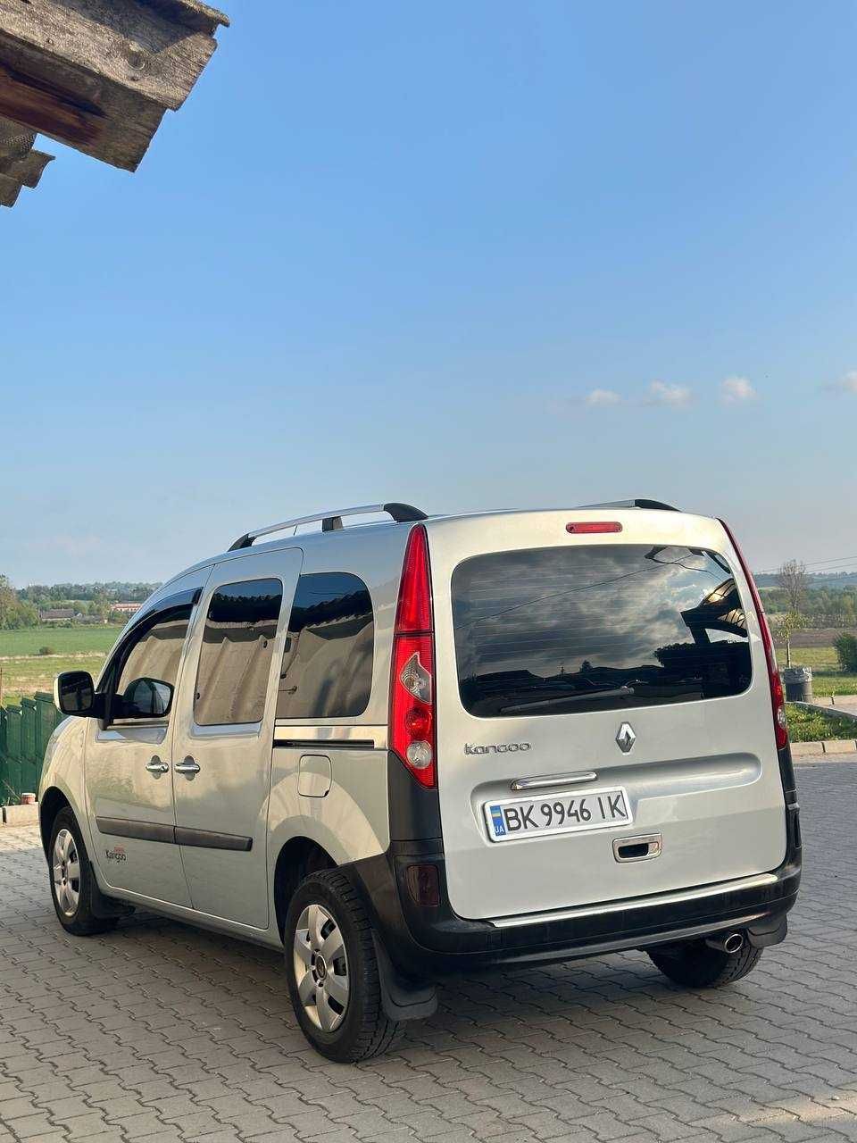 Renault Kangoo оригінальний пасажир 1.5 к9к стан нового авто
