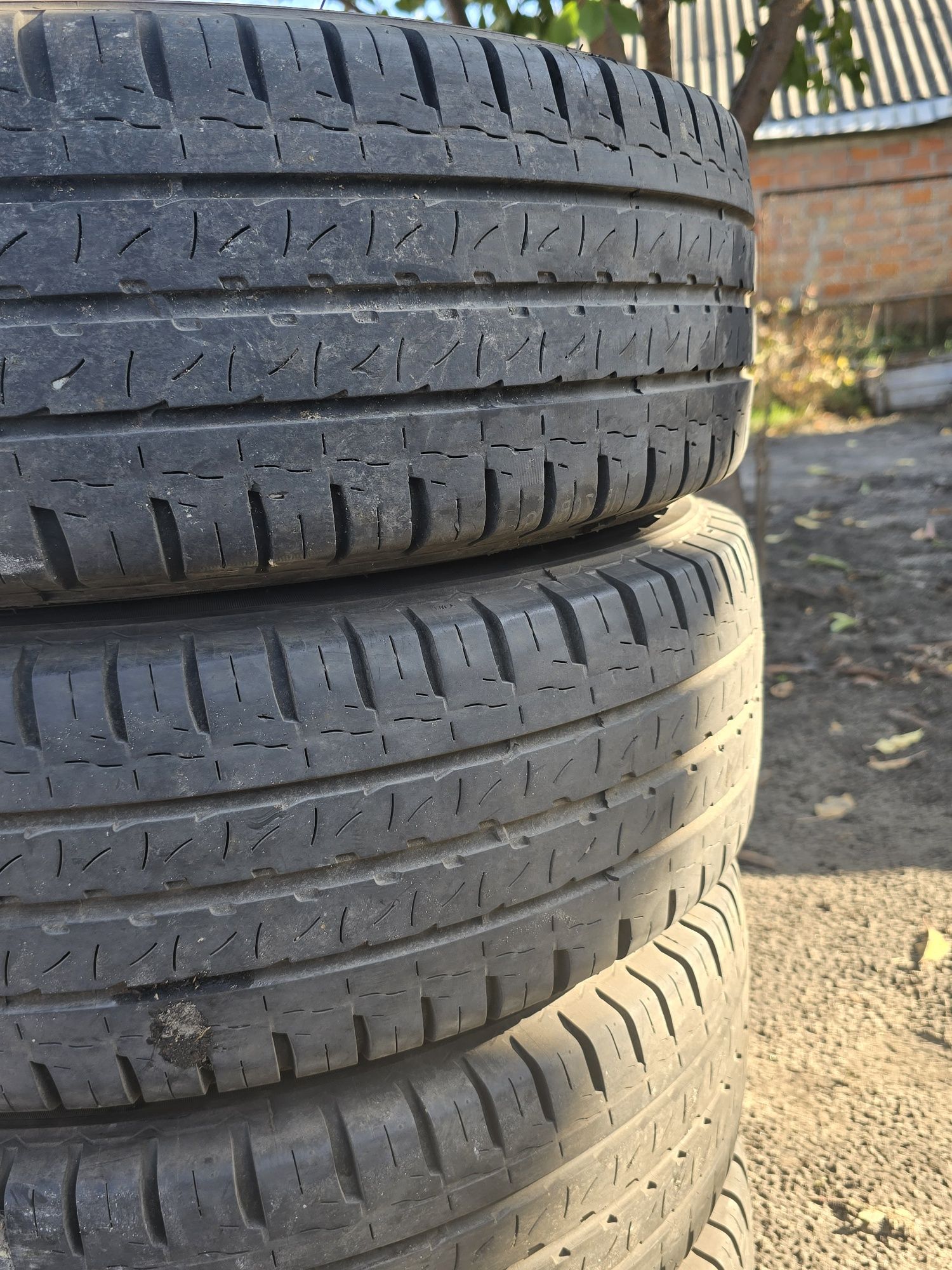 Шини BFGoodrich 215 70 15c