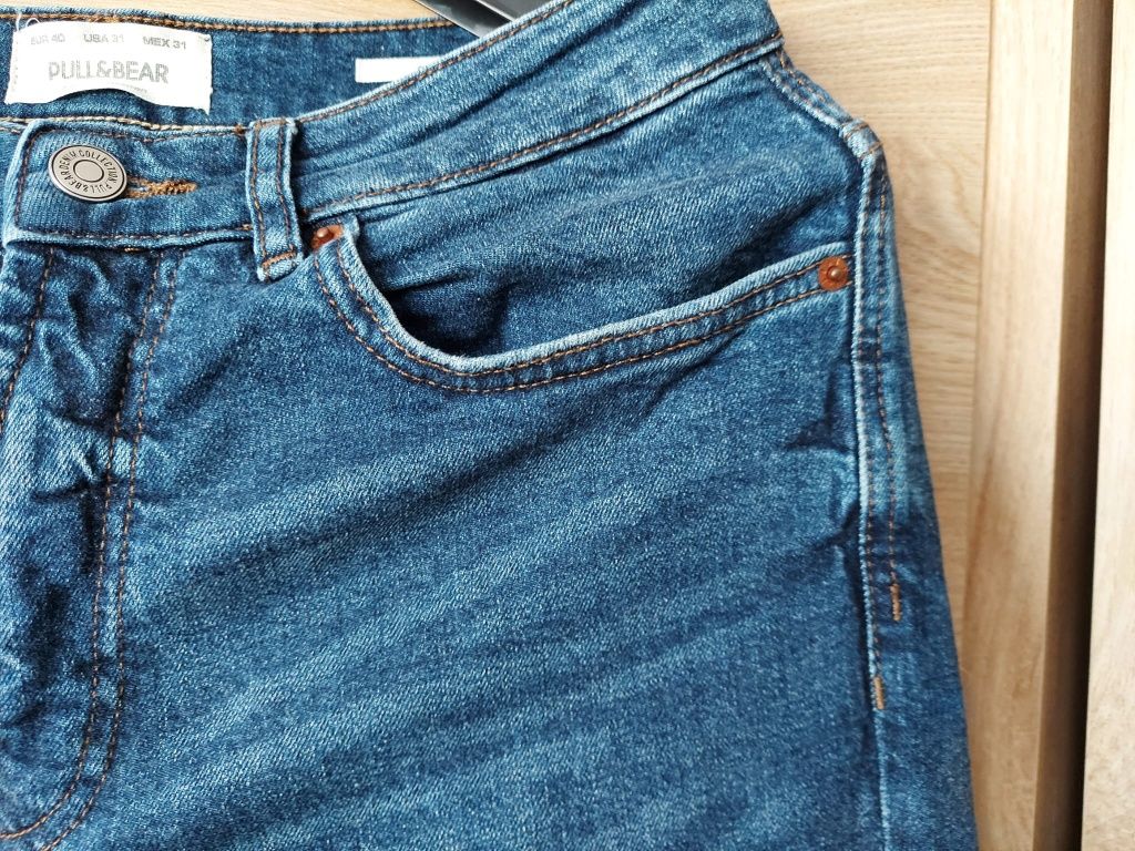 Męskie jeansy Pull & Bear