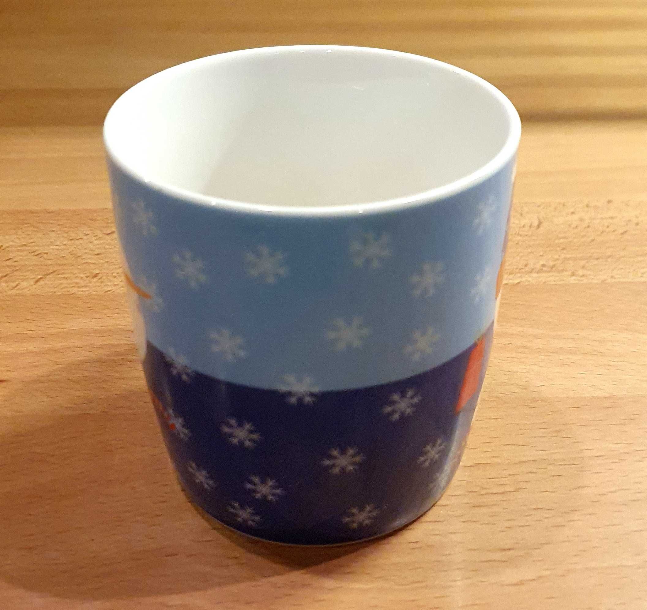Zabawny Kubek Świąteczny z Bałwankiem w eleganckim opakowaniu. 325ml