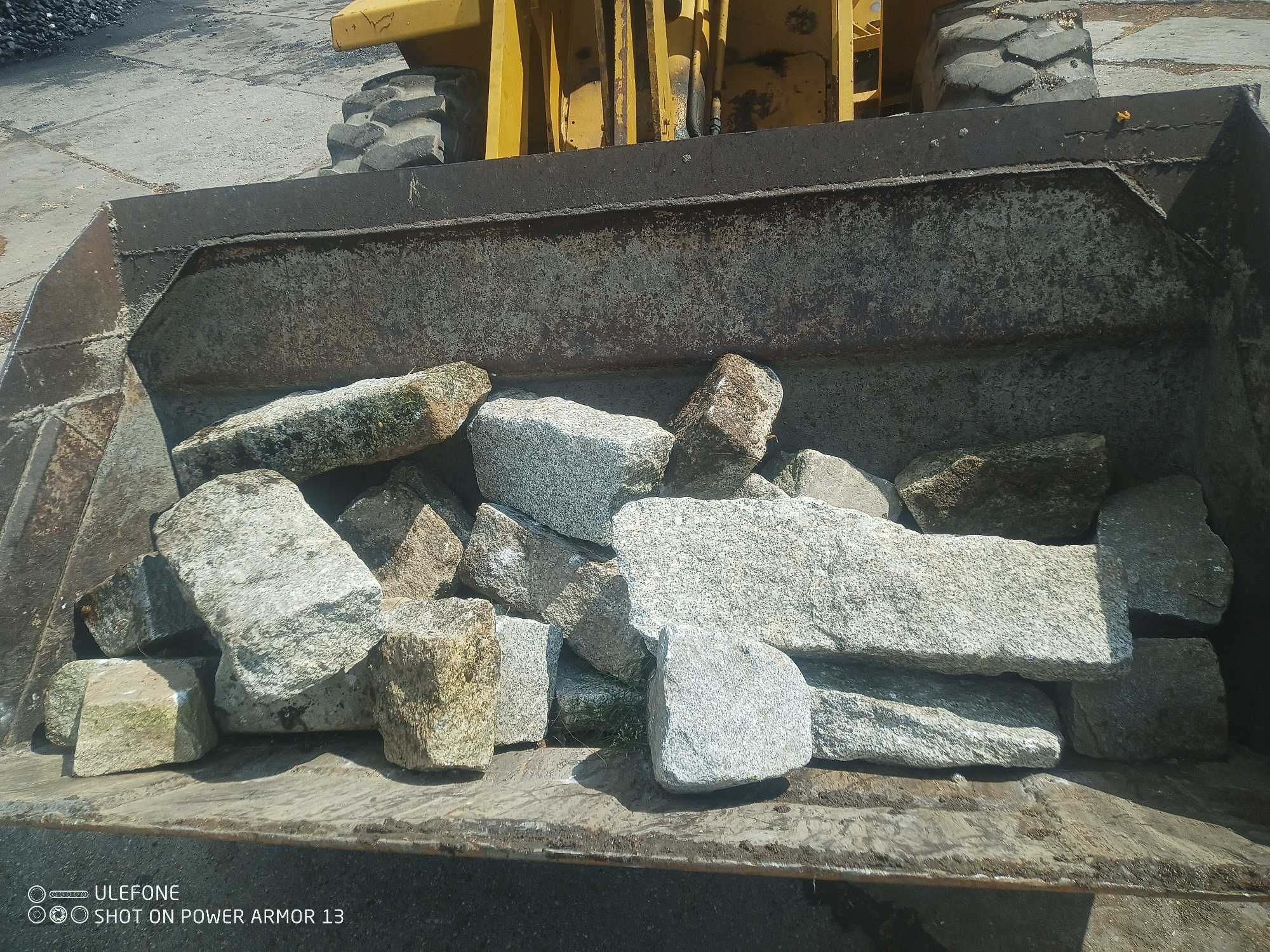 Granit, obrzeża, krawężniki granitowe, kamienie, skalniak. TANIO