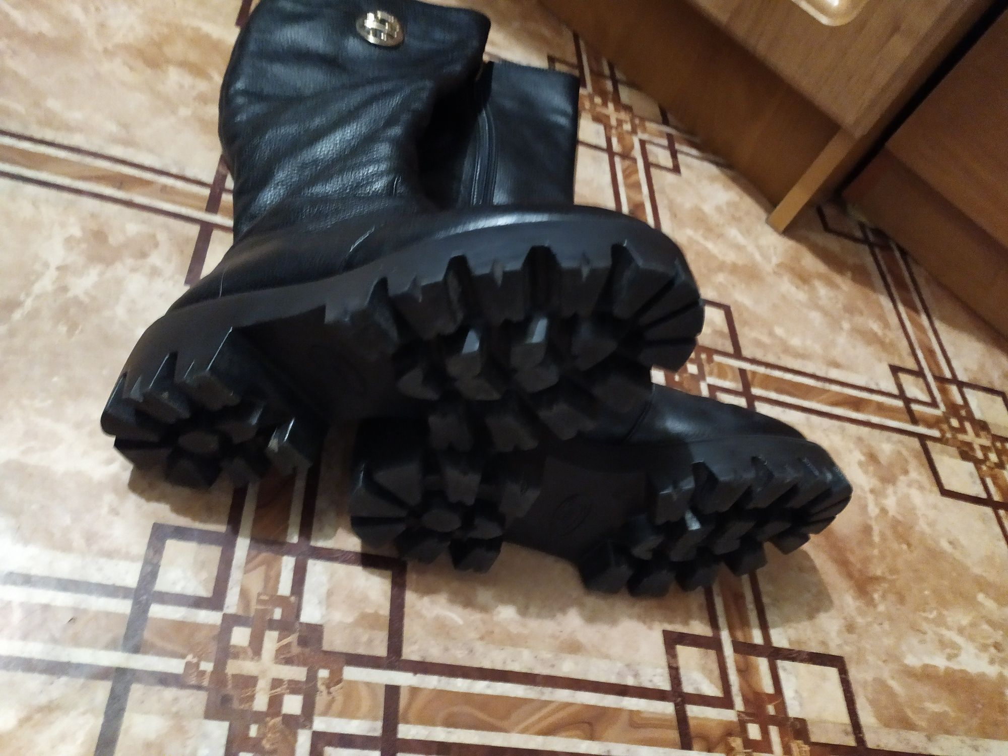 Сапоги зимние кожаные
