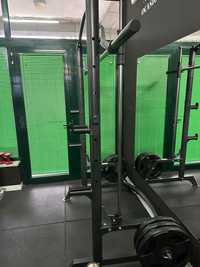 Smith machine/ barra guiada