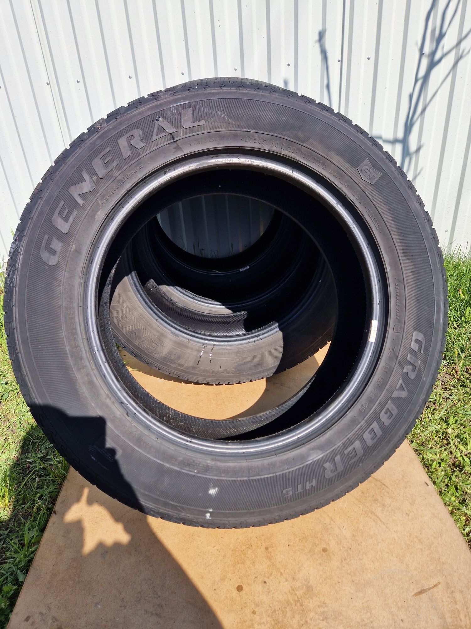 На продаж шини General 265/60 R20