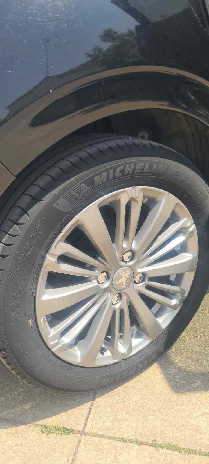 Peugeot 208 1.6 BlueHDi Style
