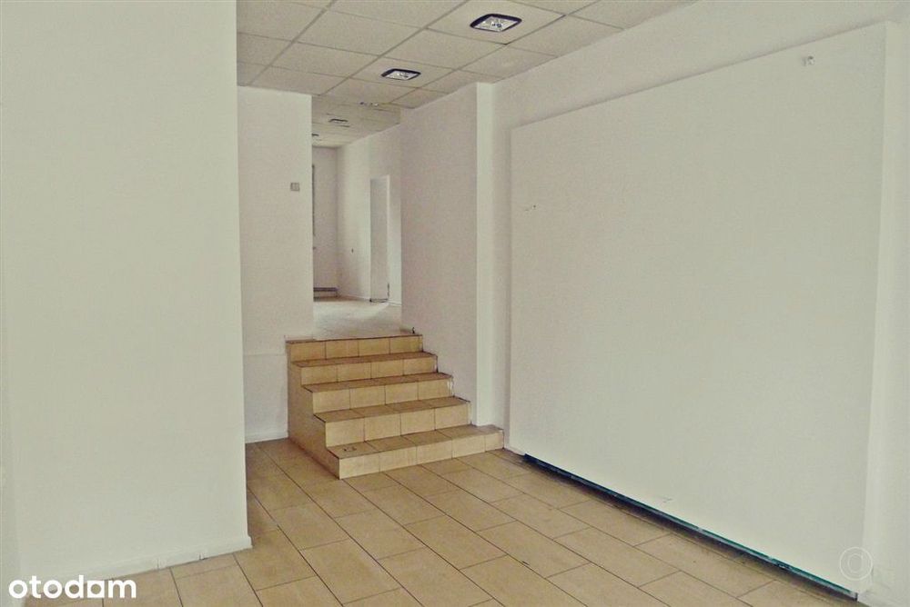 centrum miasta, duży ruch pieszych, witryna, 46mkw