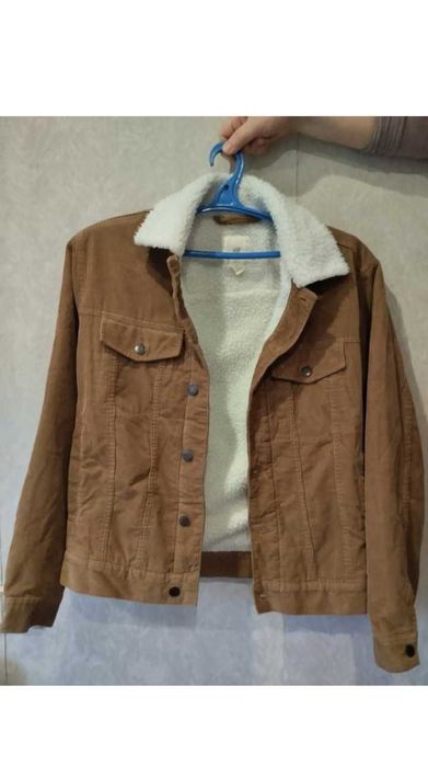 Куртка вельветова