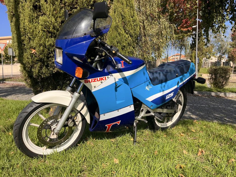 Suzuki RG Gamma 125 de 1987 toda original