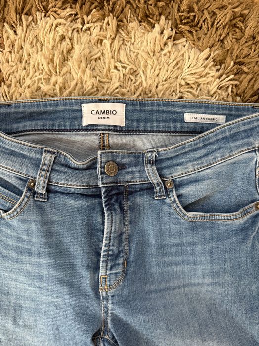 Джинси     кльош