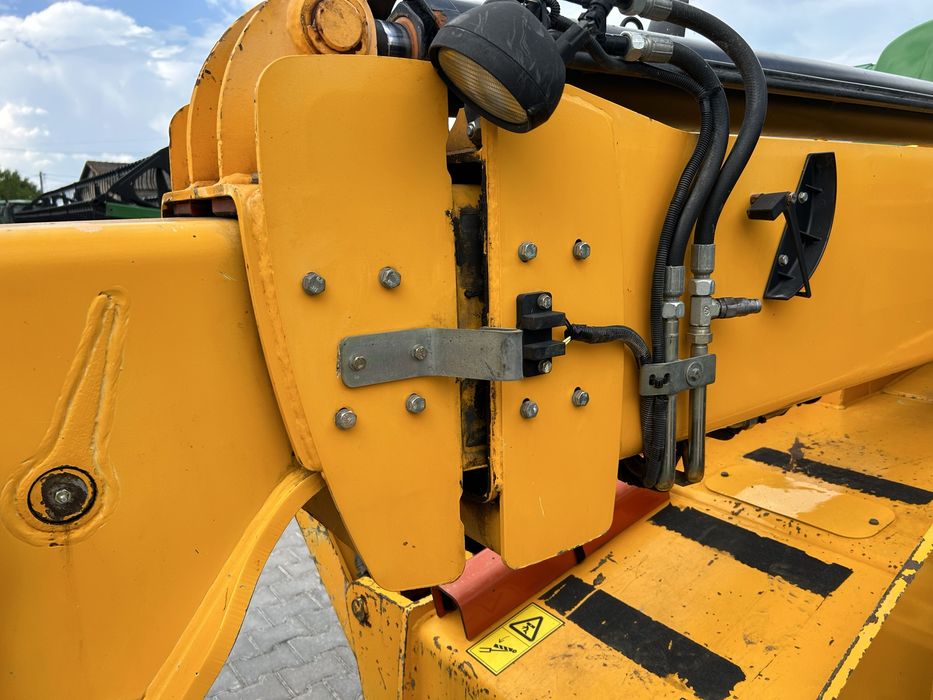 Телескопічний погрузчик JCB 540-140 Hi Viz