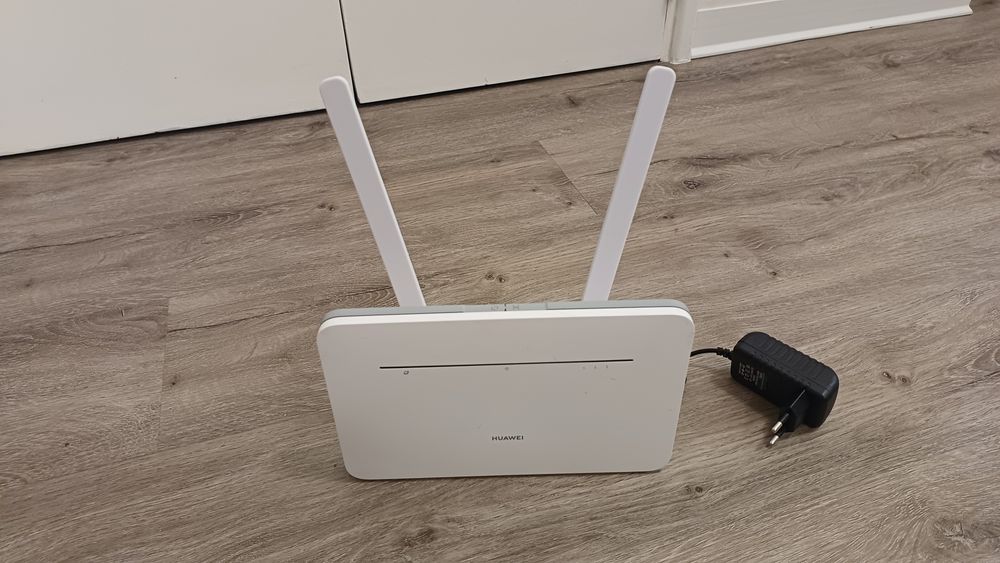 Router Huawei b535 232a