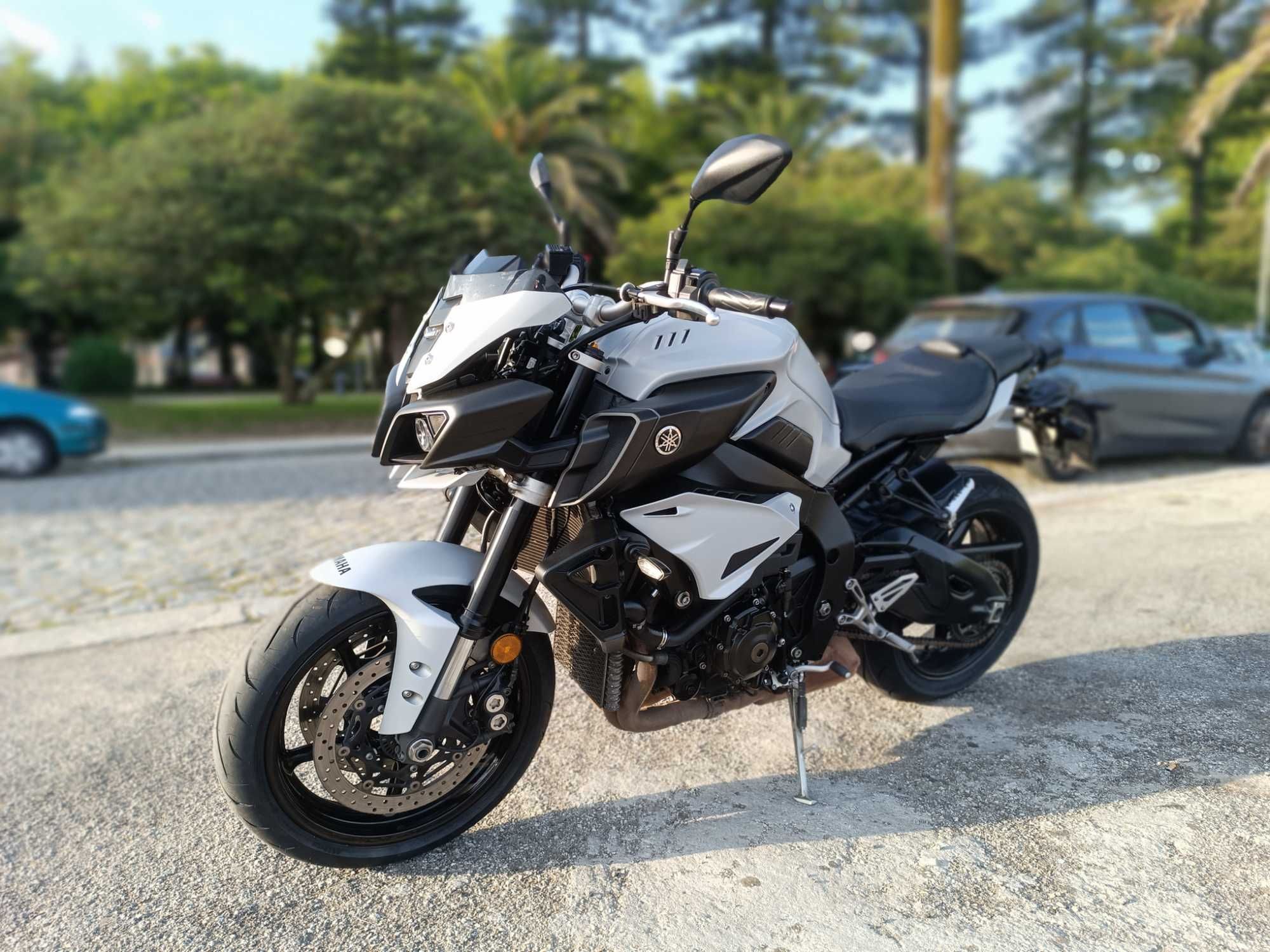YAMAHA MT 10 ANO 2020 COM 160 CV Toda revisada e com pneus novos