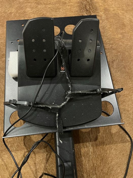 Cockpit gaming nitho viper rt-1