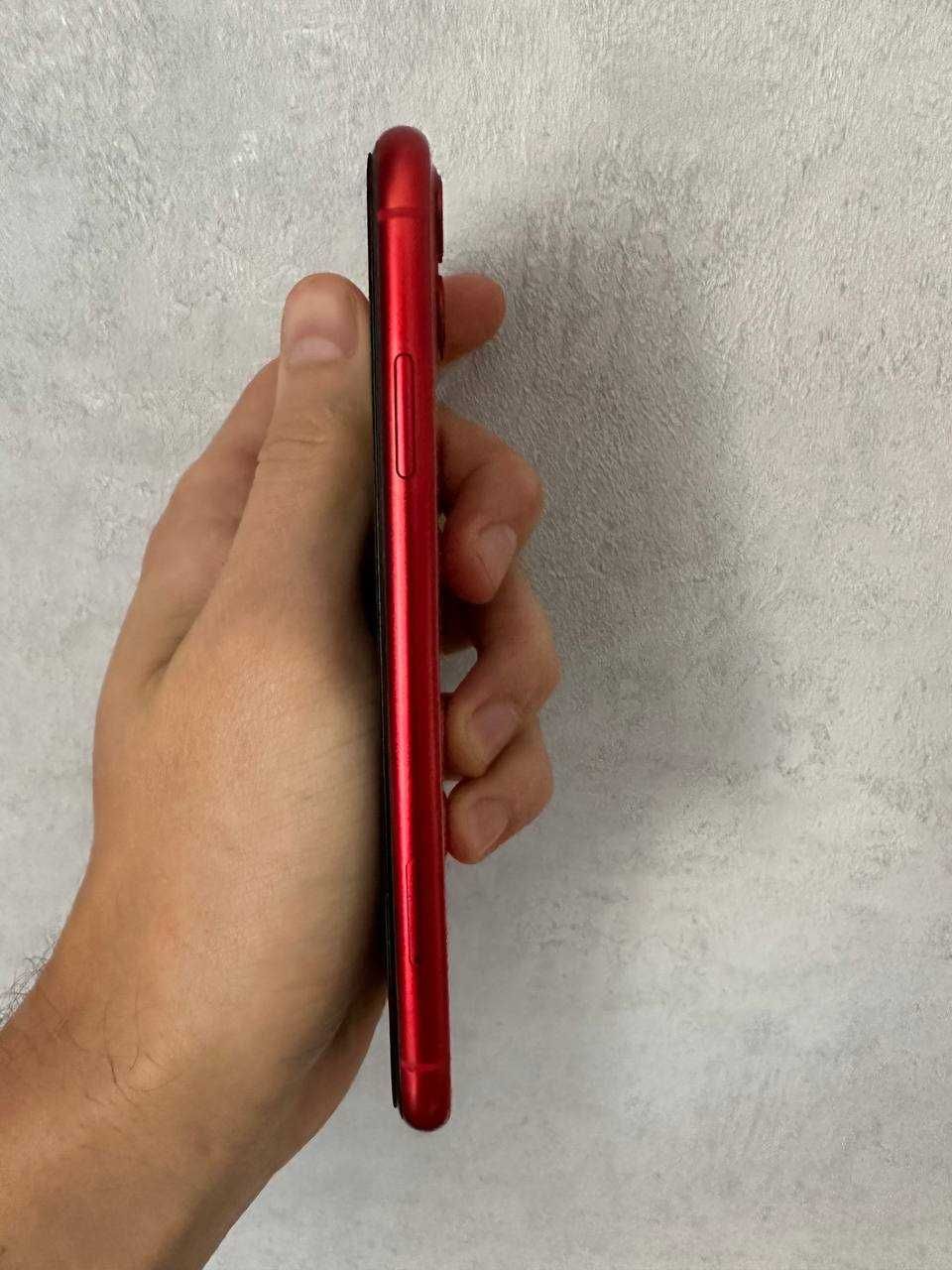 Iphone 11 , 128gb, red