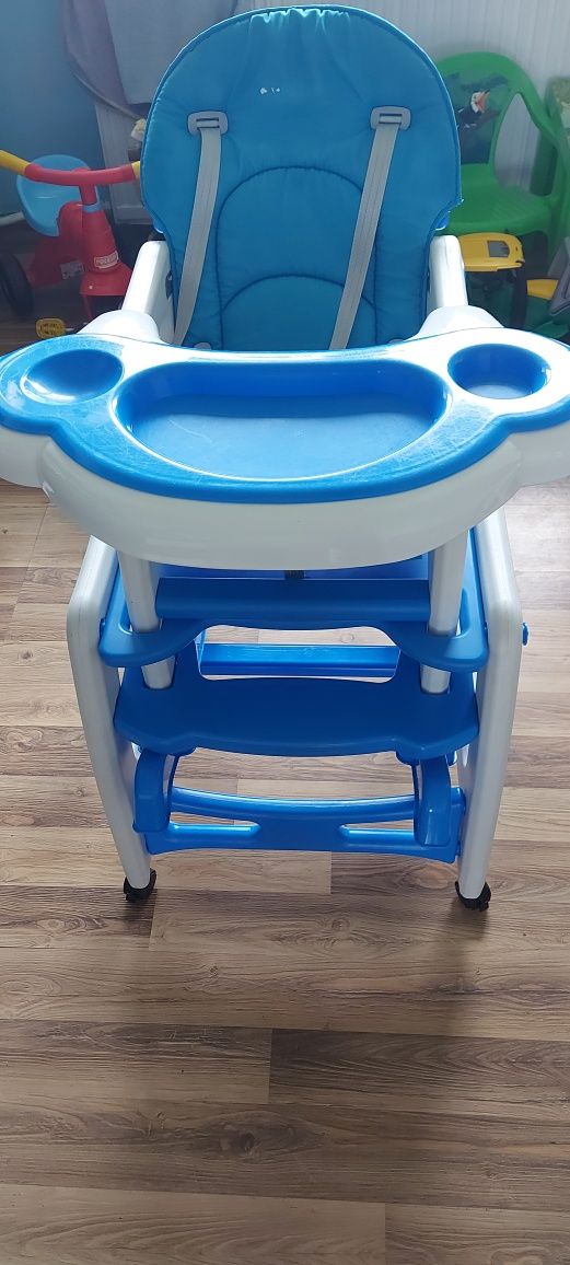 Kindereo krzesełko do karmienia
