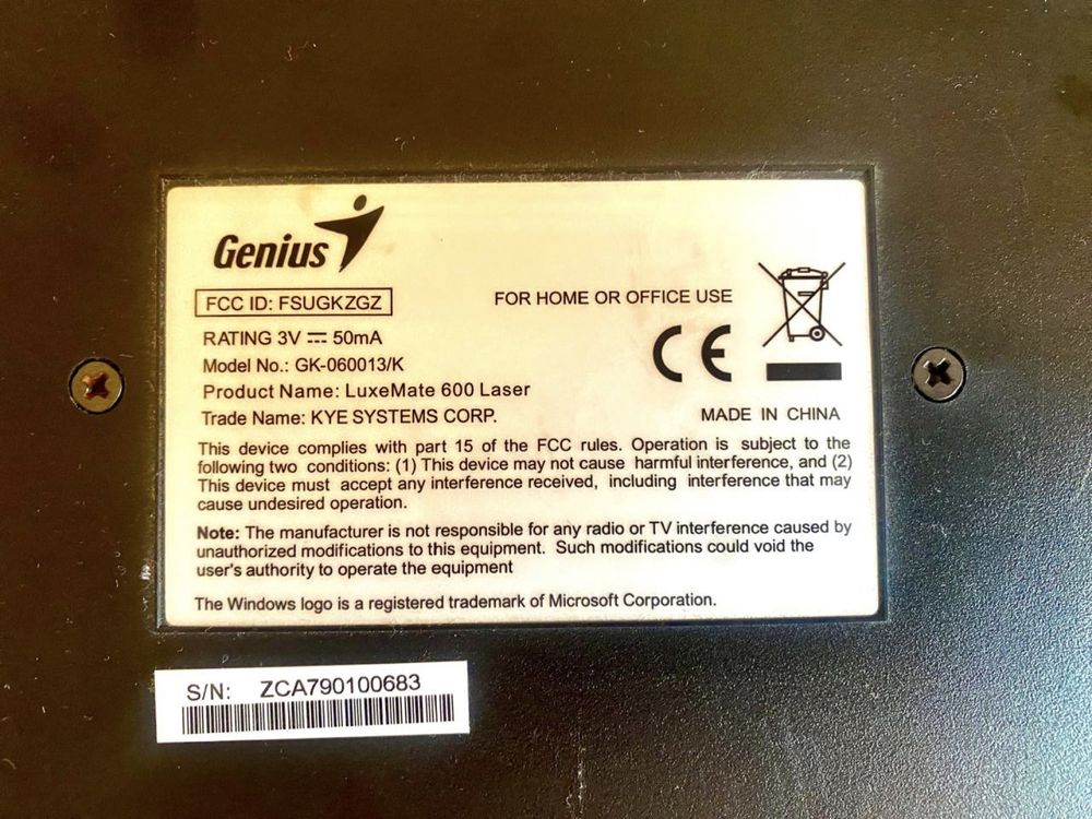 Безпроводная клавиатура  Genius.