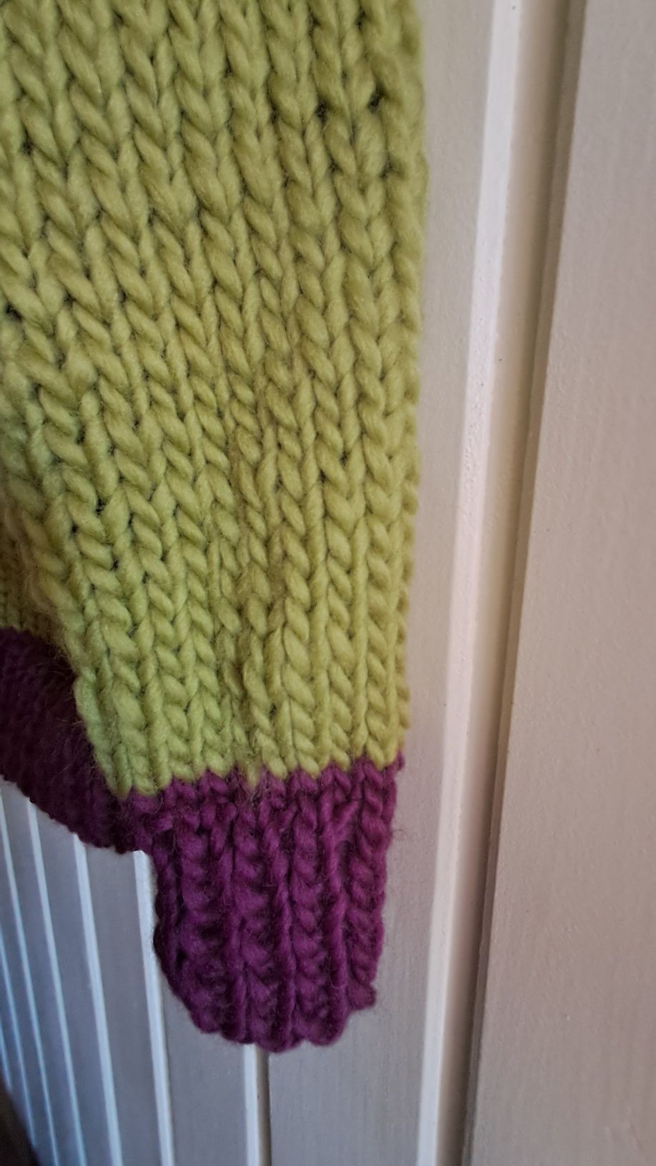 Piękny sweter z wełny 100% peruwianskiej. Handmade.