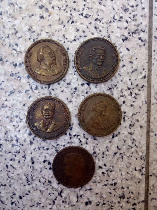 Moedas Medalhas vintage de coleção