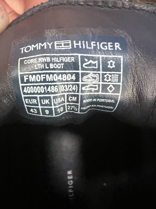 Tommy Hilfiger Черевики Core Rwb Hilfiger Lth L Boot FMOFM04804 Чорний