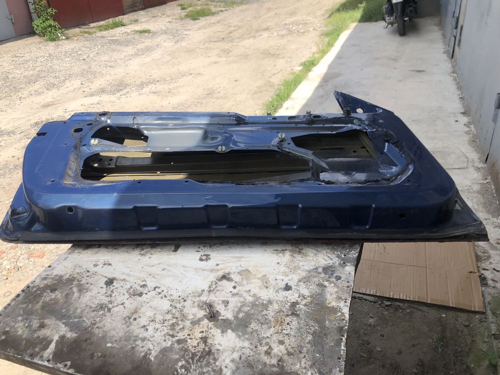 Водійська дверь BMW e46купе