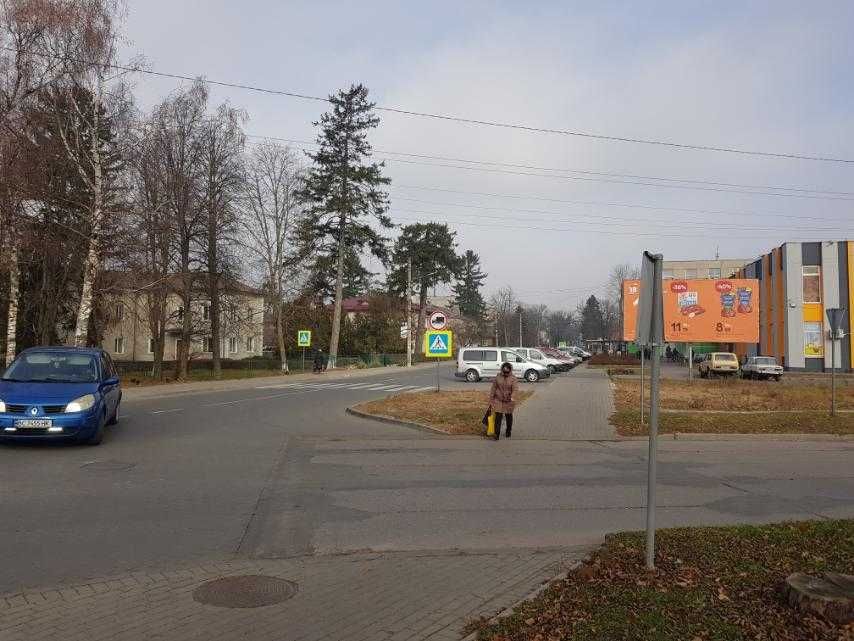 Оренда нежитлового приміщення (гараж) м. Радехів